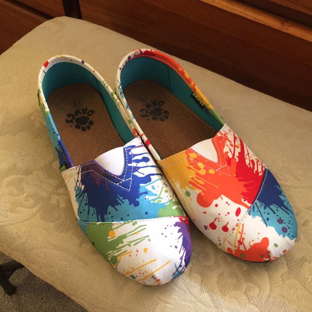 Colorful women’s flats.